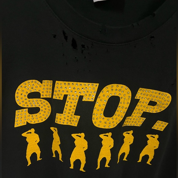 Stop! Hammertime | Crop Top Tee - Picture 4 of 4